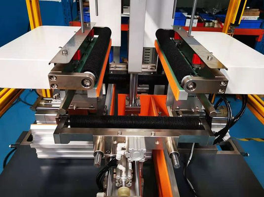 เครื่องขึ้นรูปกล่องแข็งกึ่งอัตโนมัติ H2100mm สำหรับกล่องกระดาษแข็งของขวัญ