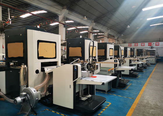 โทรศัพท์มือถือ H2100mm สายการผลิตกล่องใช้งานง่ายระบบเปลี่ยนรุ่น