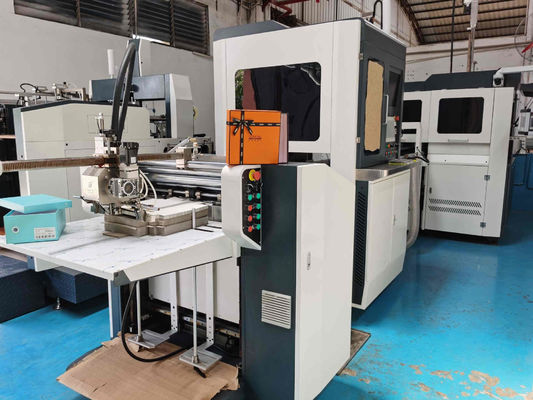 รองเท้าเสื้อผ้าเครื่องทำกล่องแข็ง 74mm 400mm Hard Box Making Machine